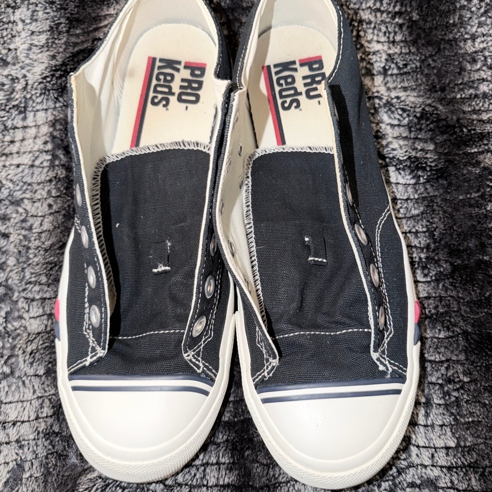 Keds Pro Canvas Sneakers in Black